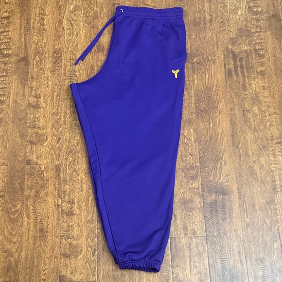 Nike Purple Therma-Fit Joggers Size L